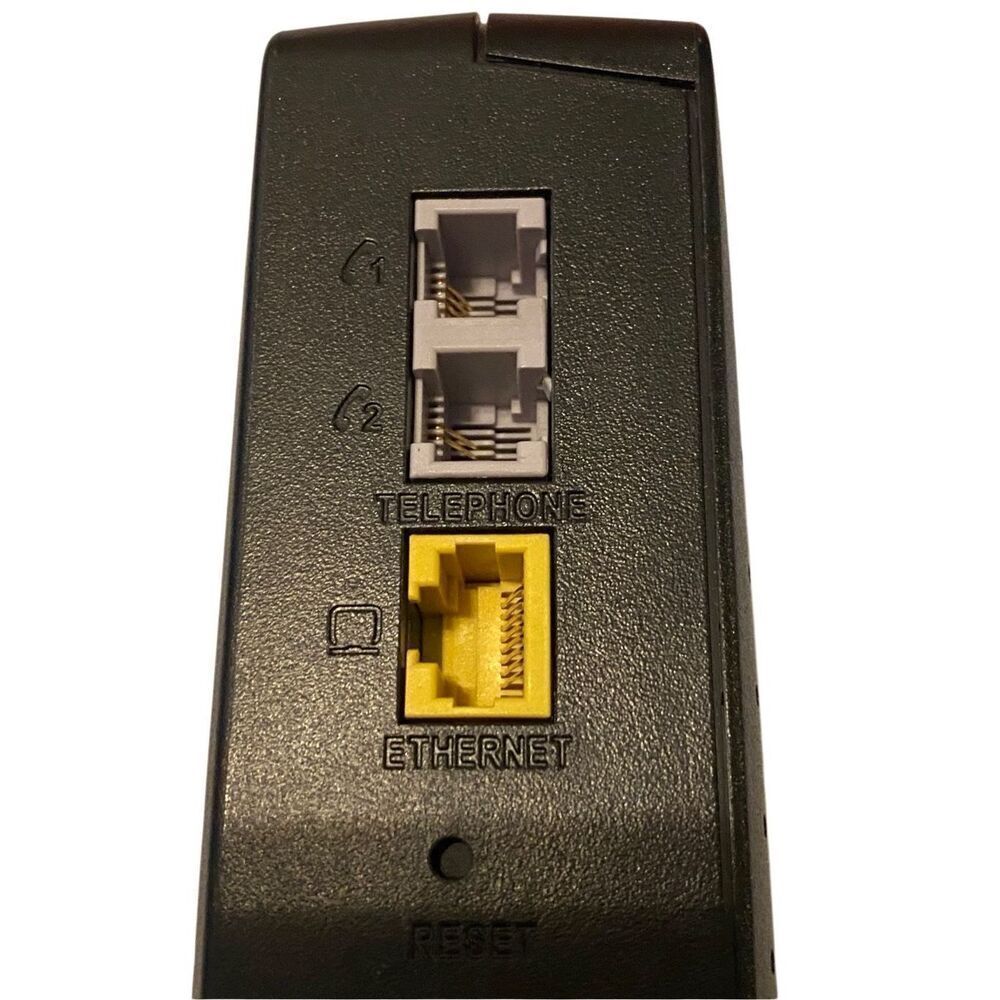 Technicolor DPC3216 DOCSIS 3.0 Cable Modem Embedded Voice Adapter Power Ethernet - Picture 3 of 11